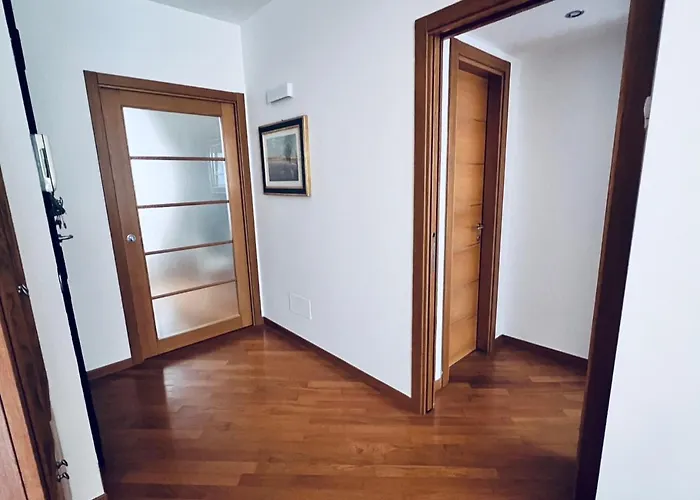 - Station Апартаменты *