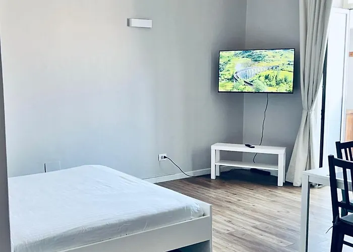 - Station Апартаменты *